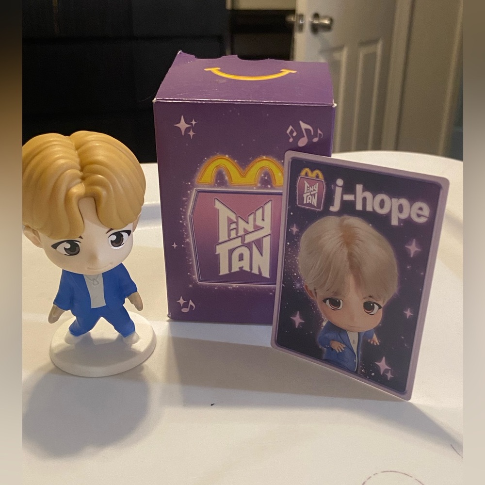 BTS TinyTan J-Hope Figurine